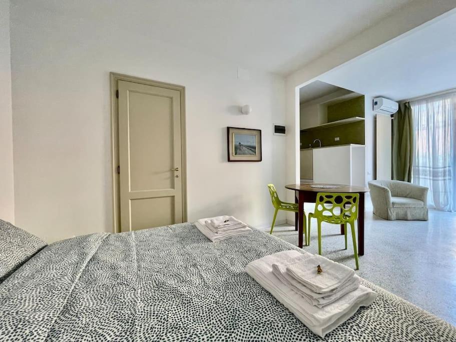 Modern Apartment Navigli Μιλάνο Εξωτερικό φωτογραφία